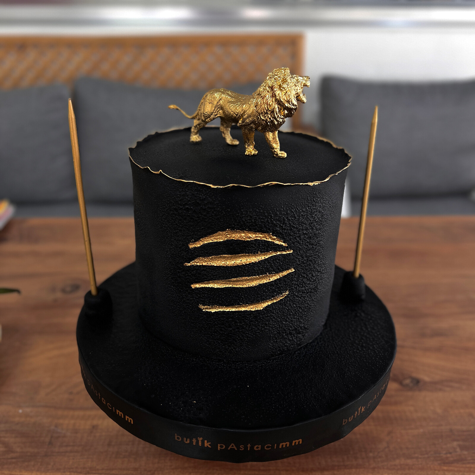 Aslan Figürlü Tasarım Pasta