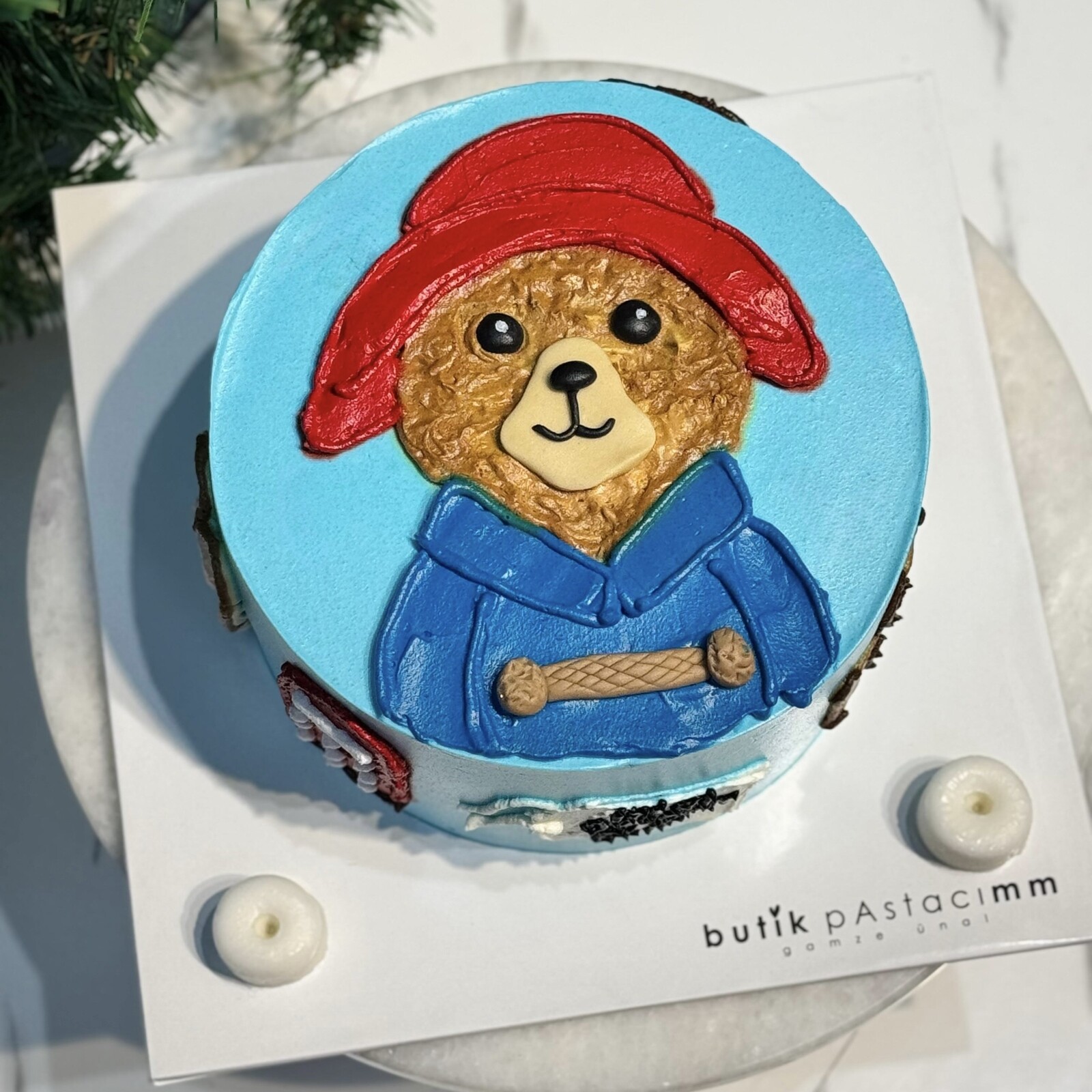 Ayıcık Çizimli Pasta