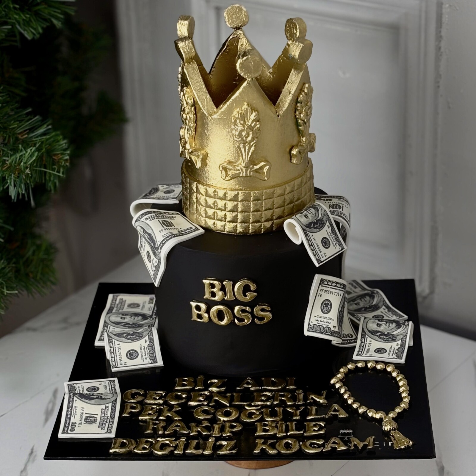 Big Boss Taçlı Pasta