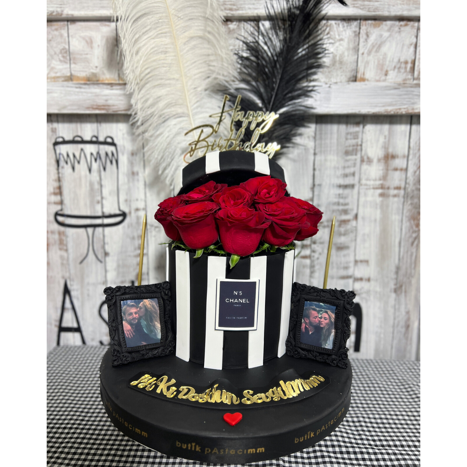 Çiçekli Kişiye Özel Pasta