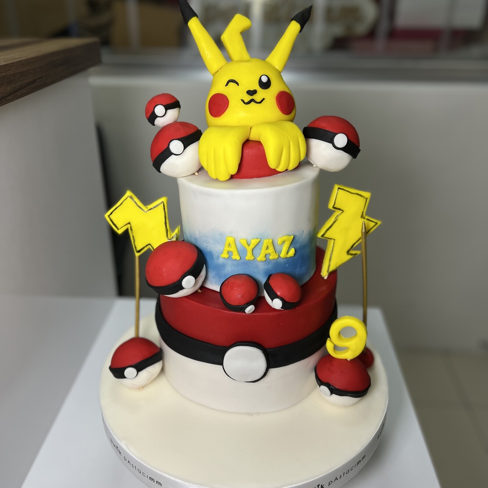 Çizgi Film Tasarım Pasta