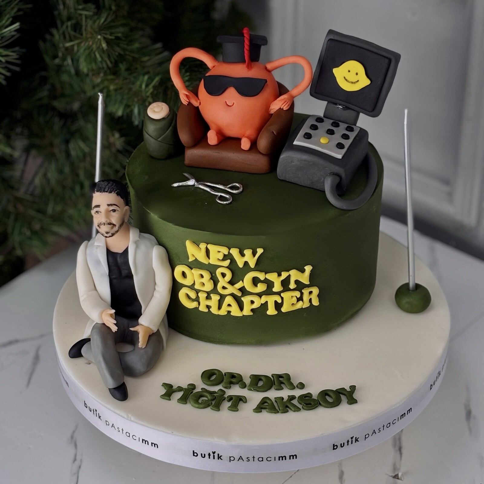 Doktor Pastası (Jinekolog Pastası)