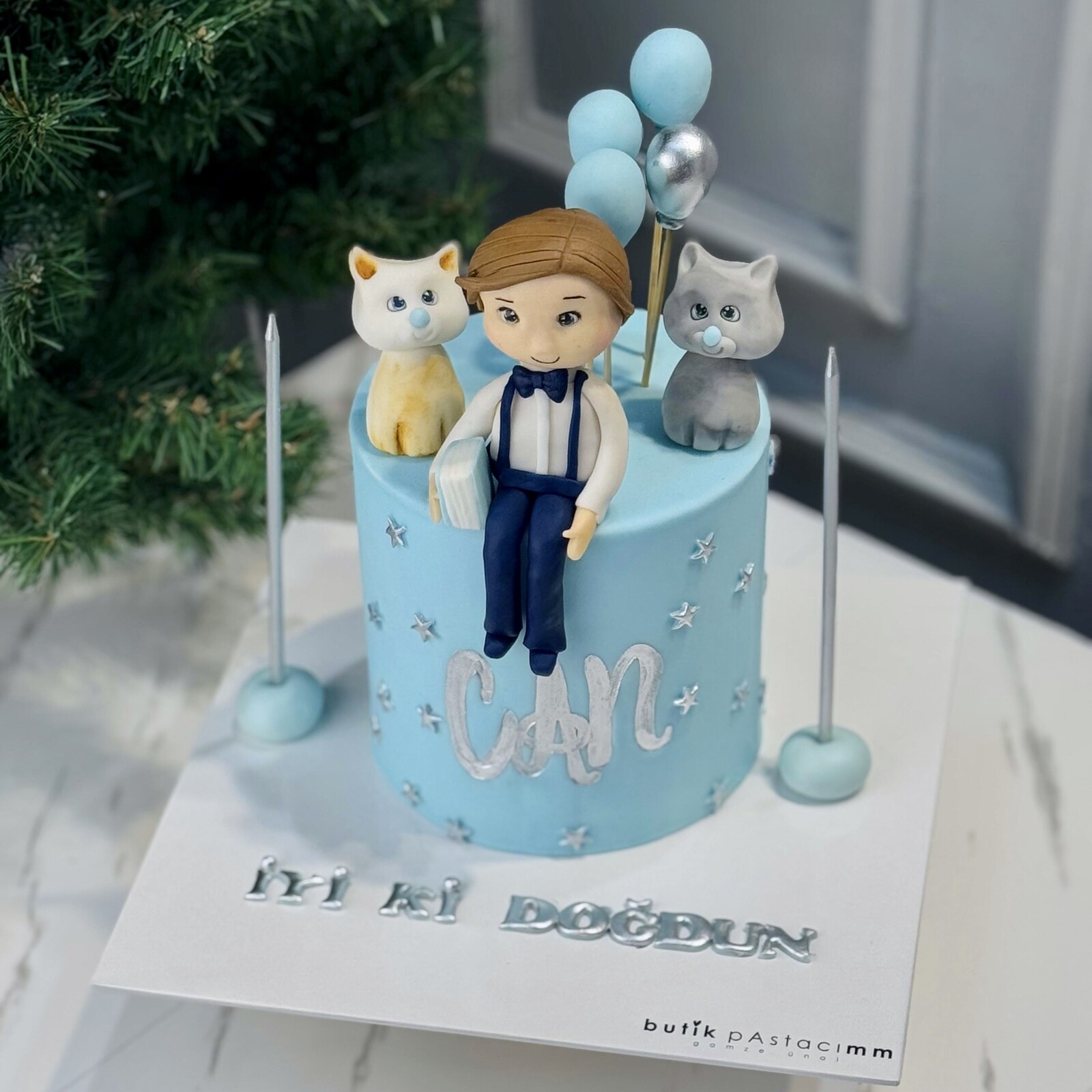 Erkek Çocuk Figürlü Çocuk Pastası