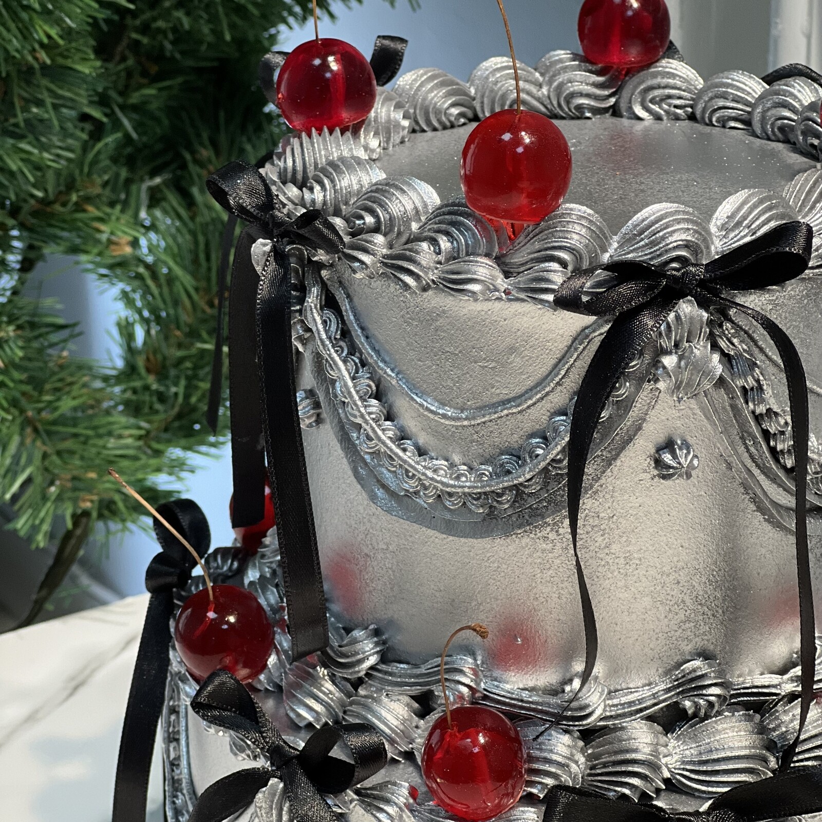 İki Katlı Silver Vintage Dizayn Kirazlı Pasta