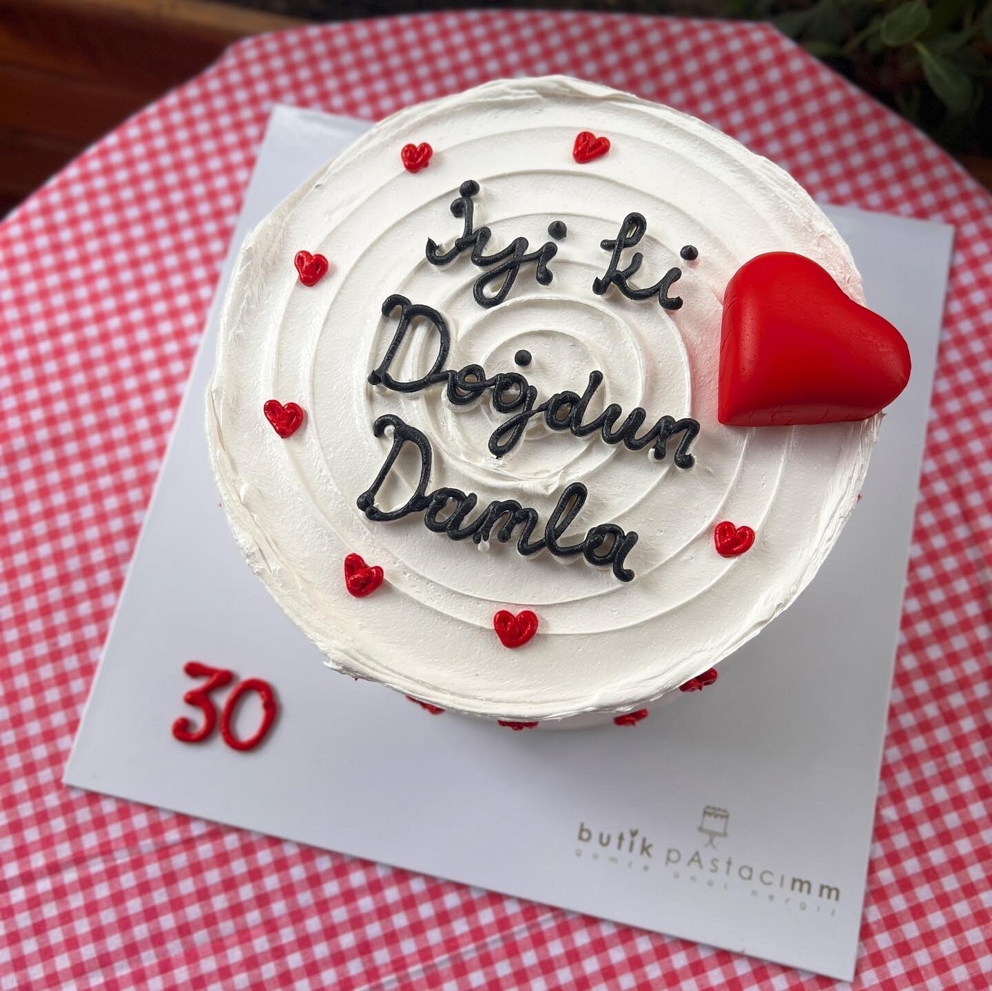 Minik Kalpli Yazılı Pasta