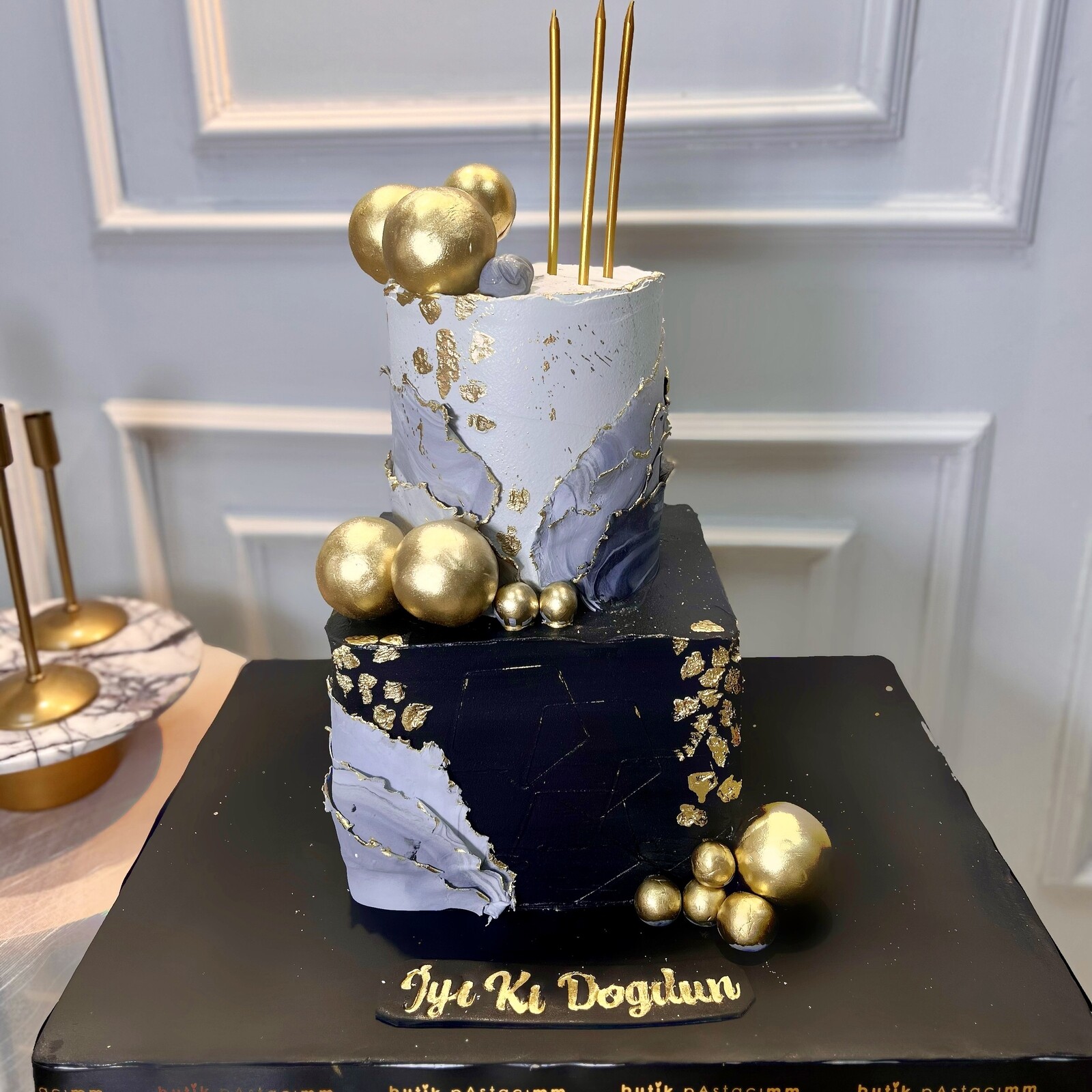 Modern Tasarımlı Pasta