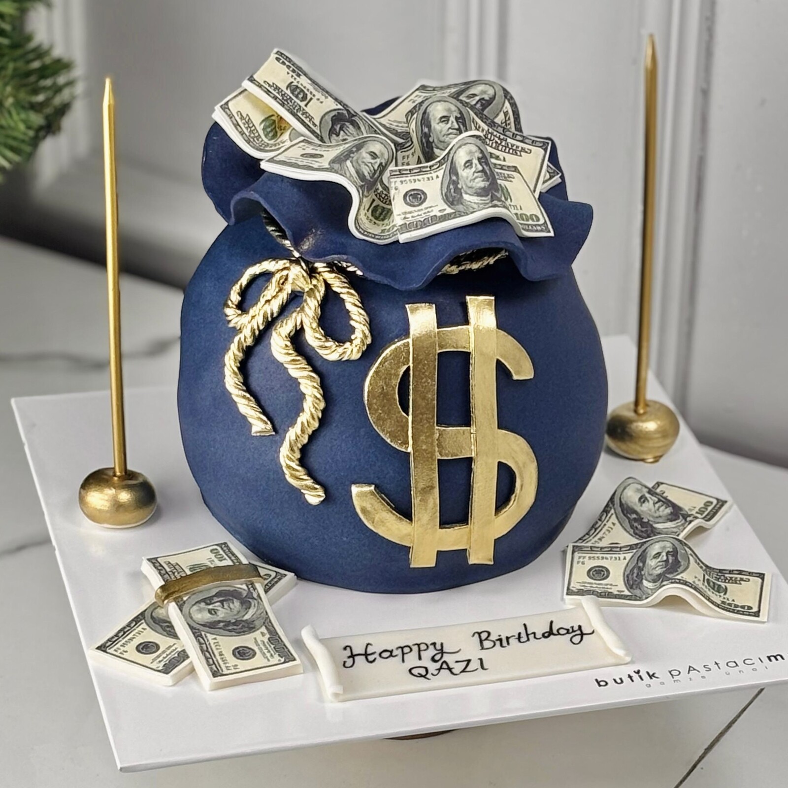 Para Kesesi Tasarım Pasta