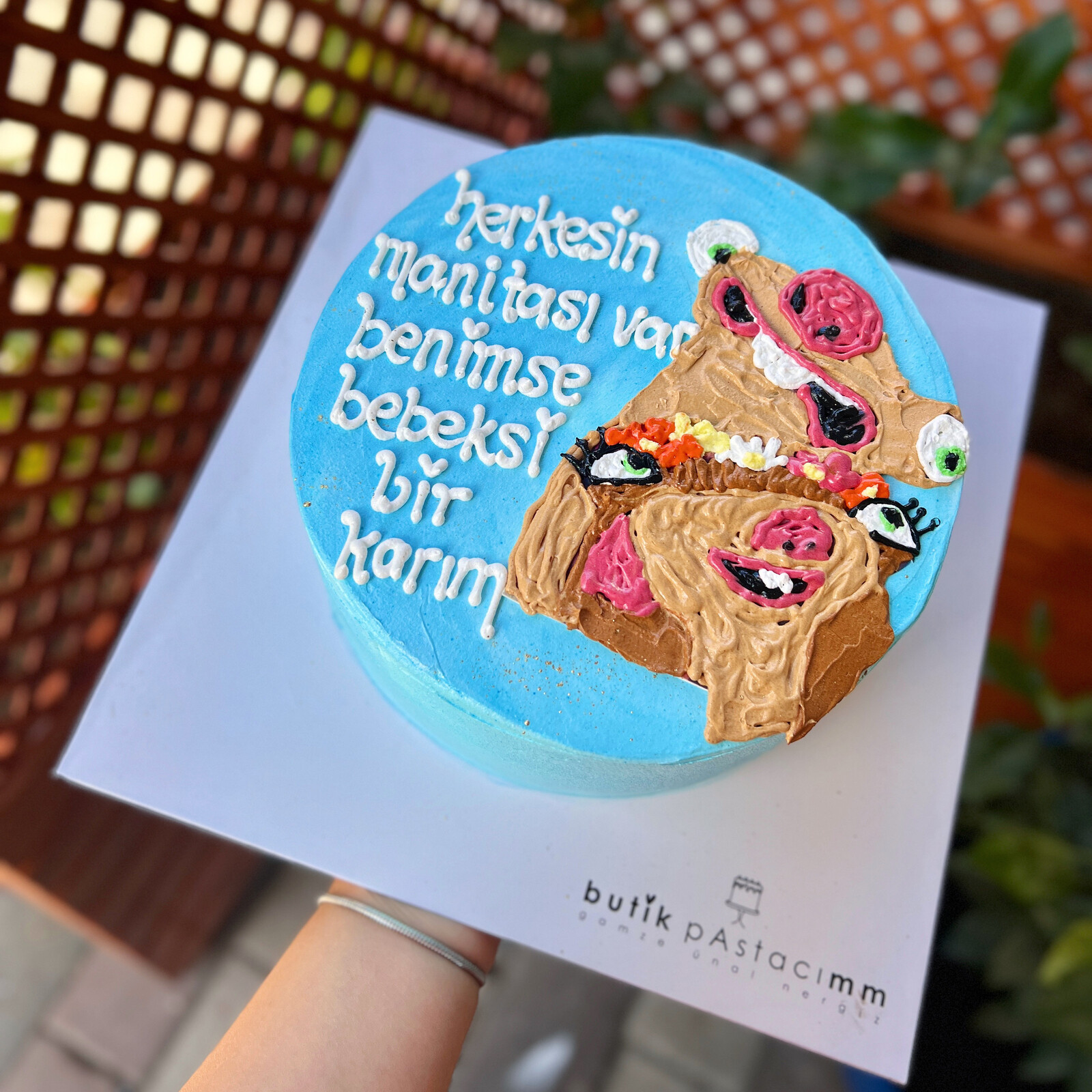 Sevgili Çizimli Yazılı Pasta