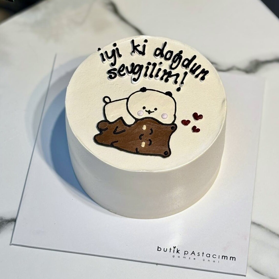 Sevgiliye Özel Çizimli Pasta (Sarılan Çizgi Film Karakterleri)