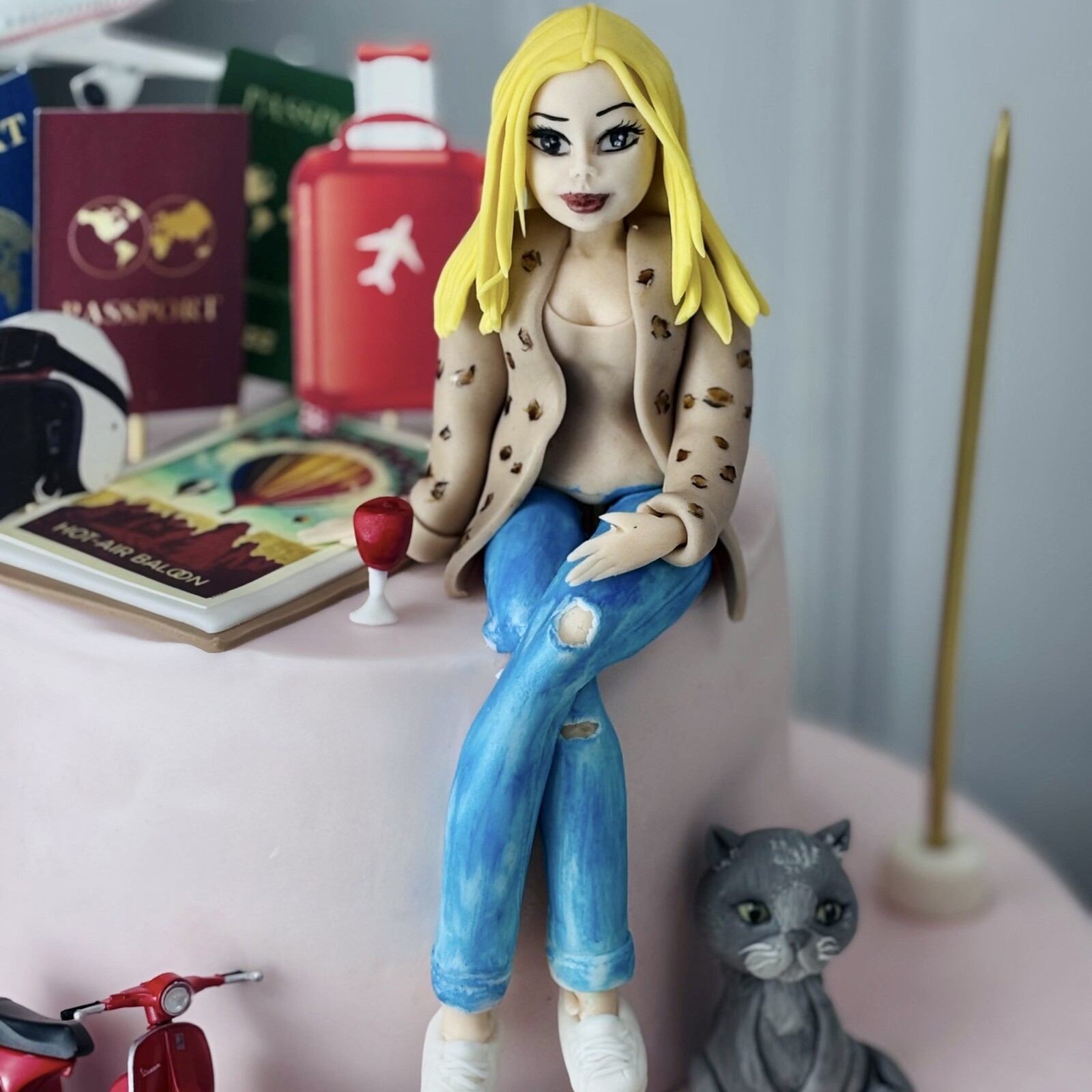 Seyahat Temalı Tasarım Pasta 2