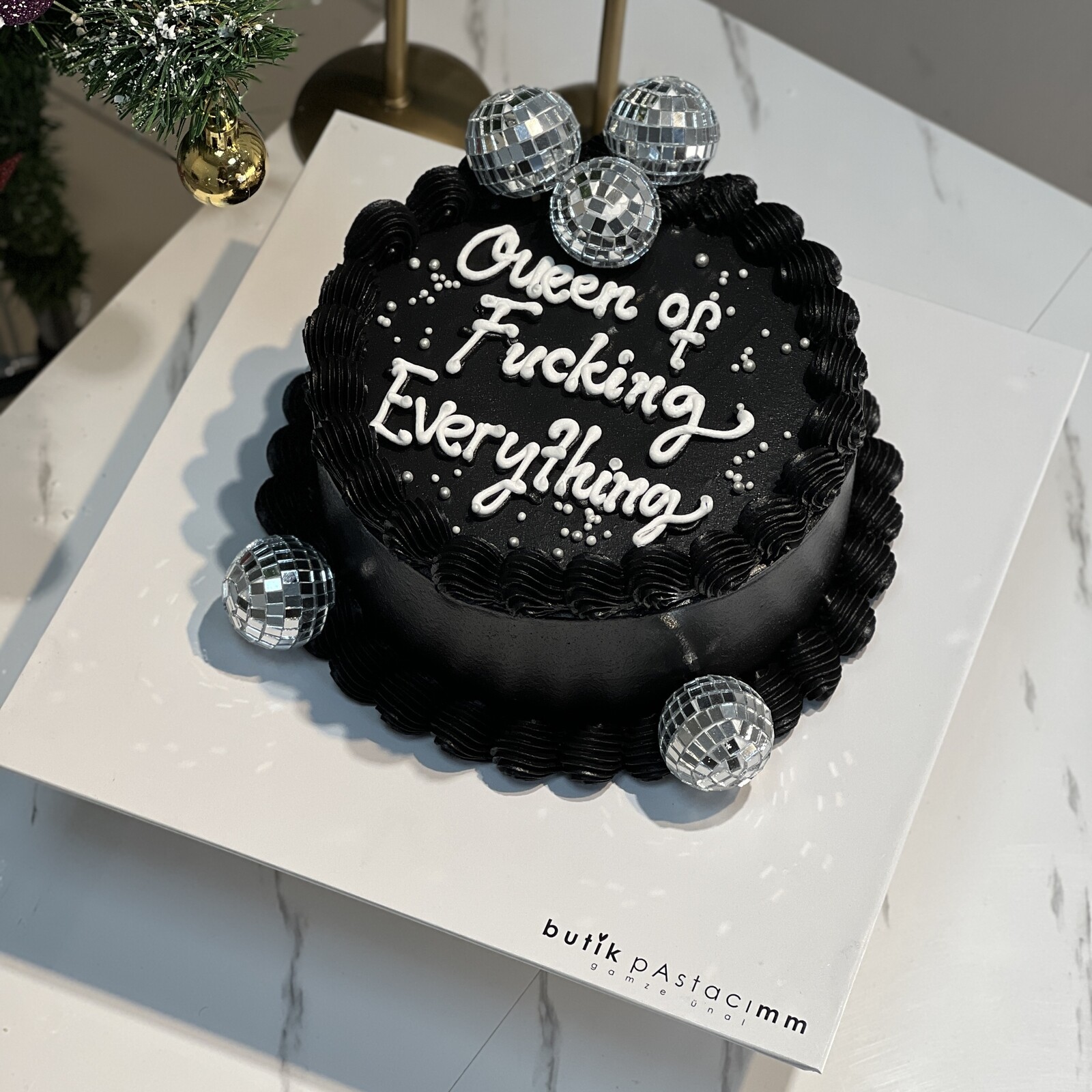 Siyah Disco Toplu Yazılı Pasta