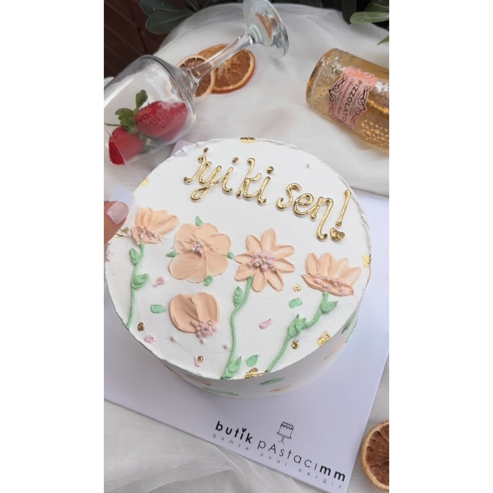 Sürprizli Evlenme Teklifi Pastası