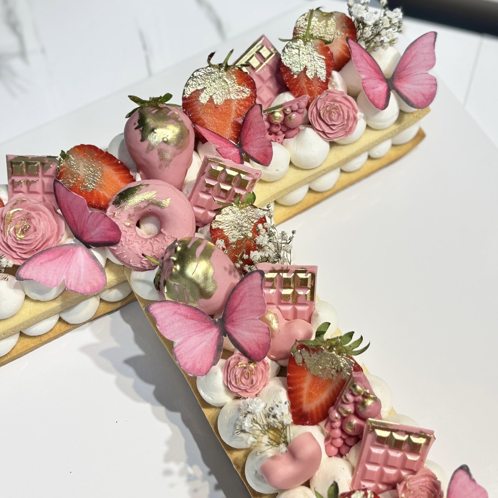 T Harf Kurabiye Pasta