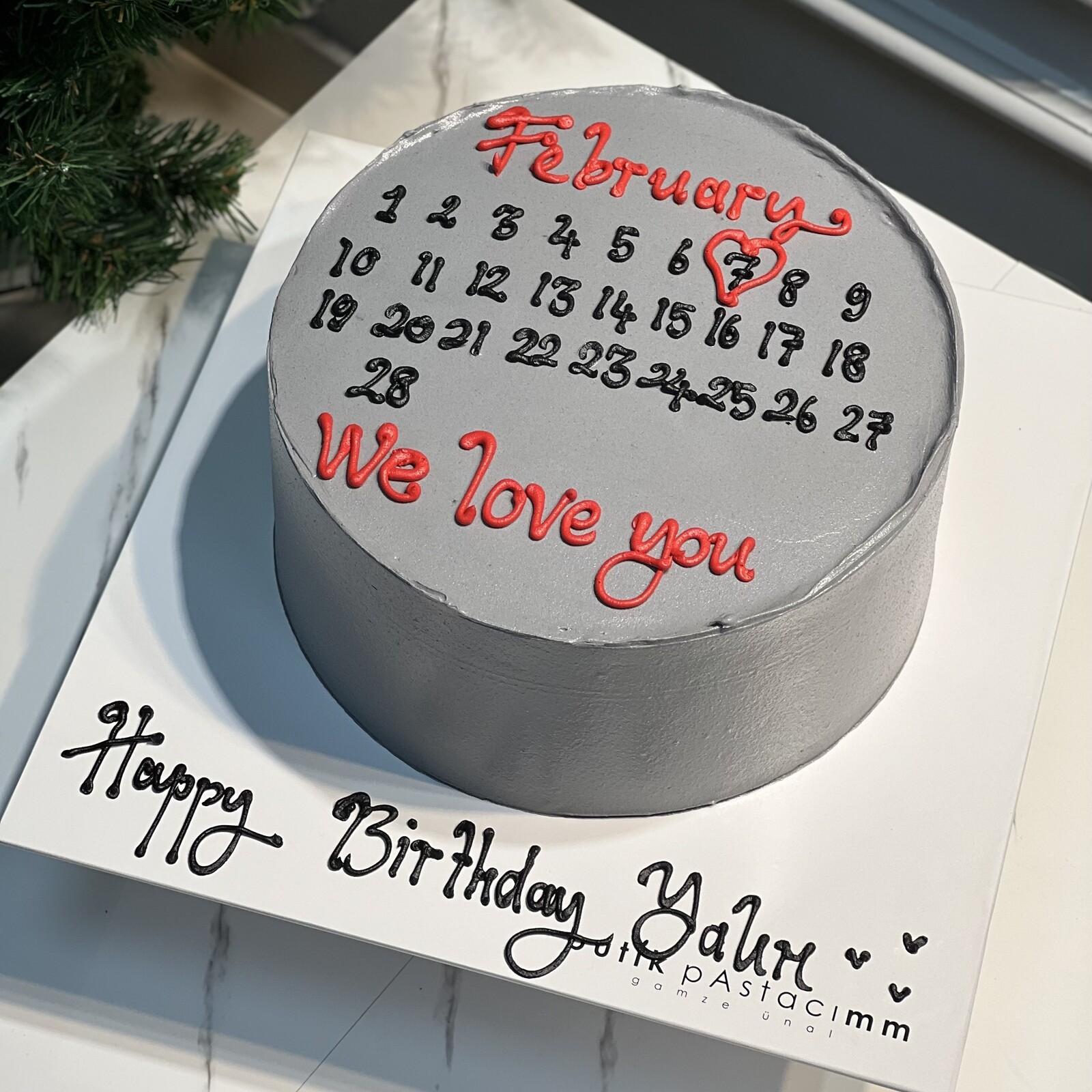 Takvimli Yazılı Pasta