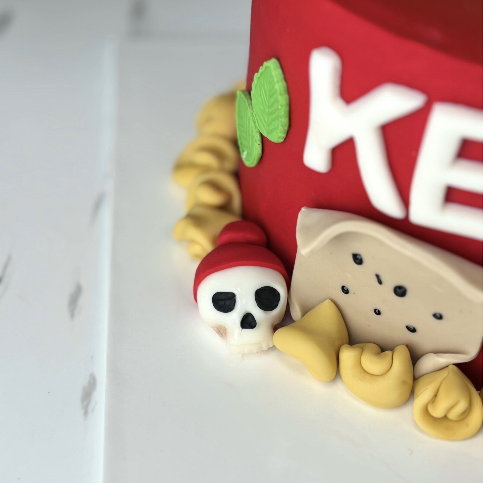 Tatlı Dinazor Çocuk Pastası