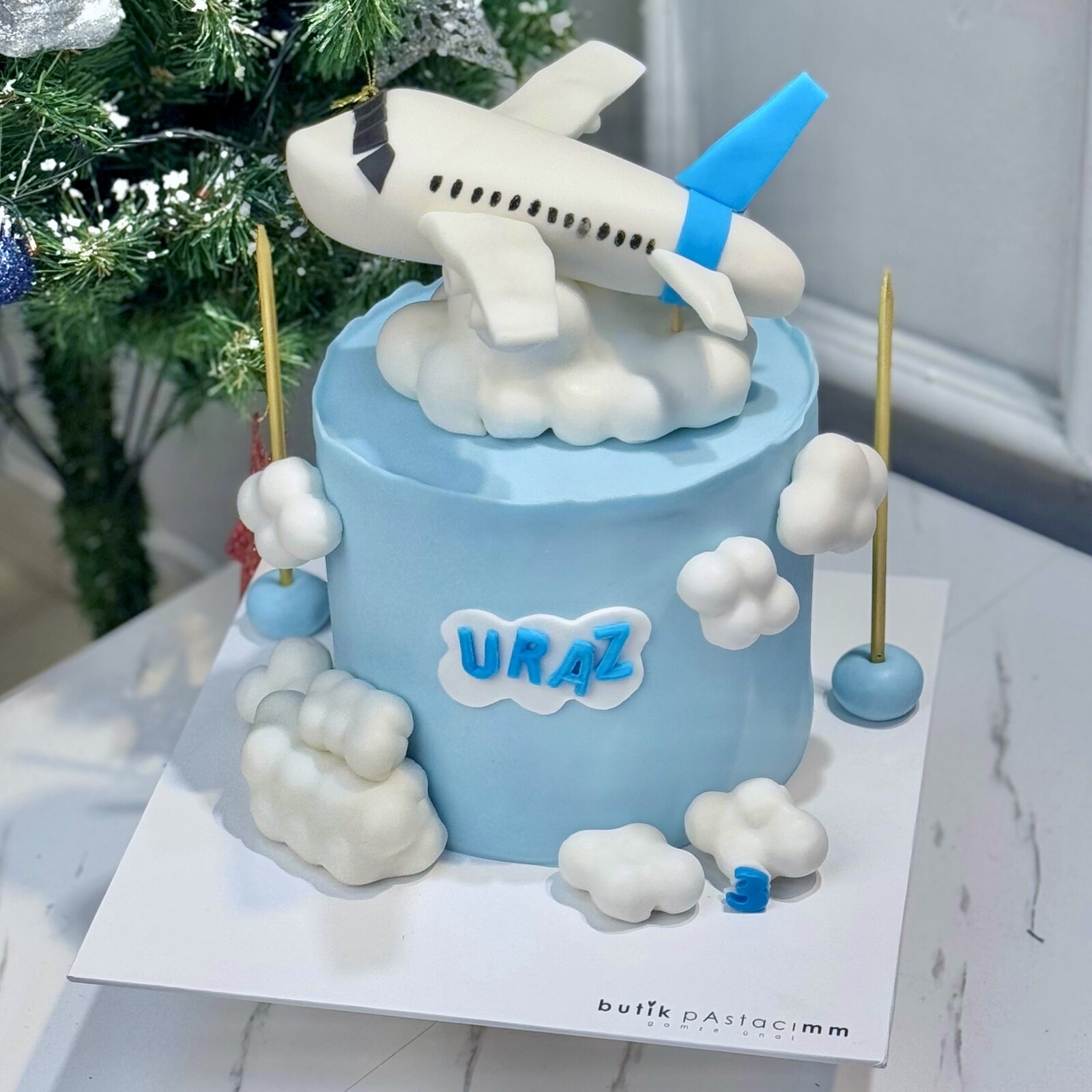 Uçak Tasarımlı Çocuk Pastası