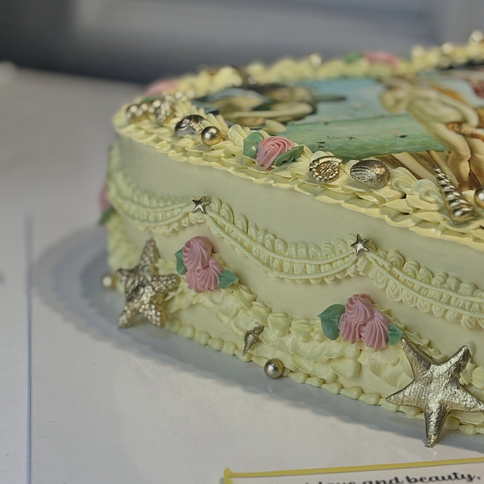 Vintage Resim Baskılı Pasta