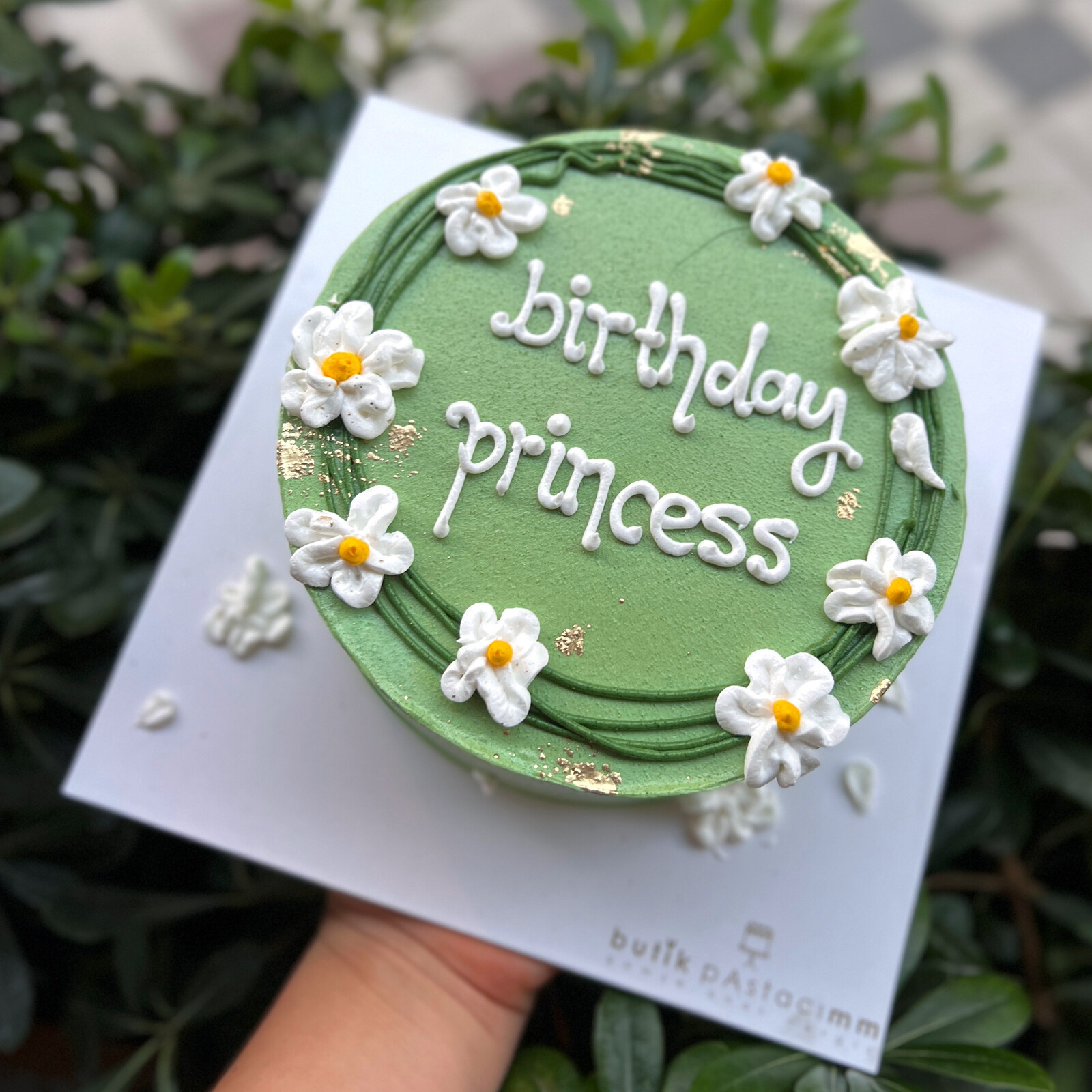 Yeşil Renkli Çiçekli Yazılı Pasta