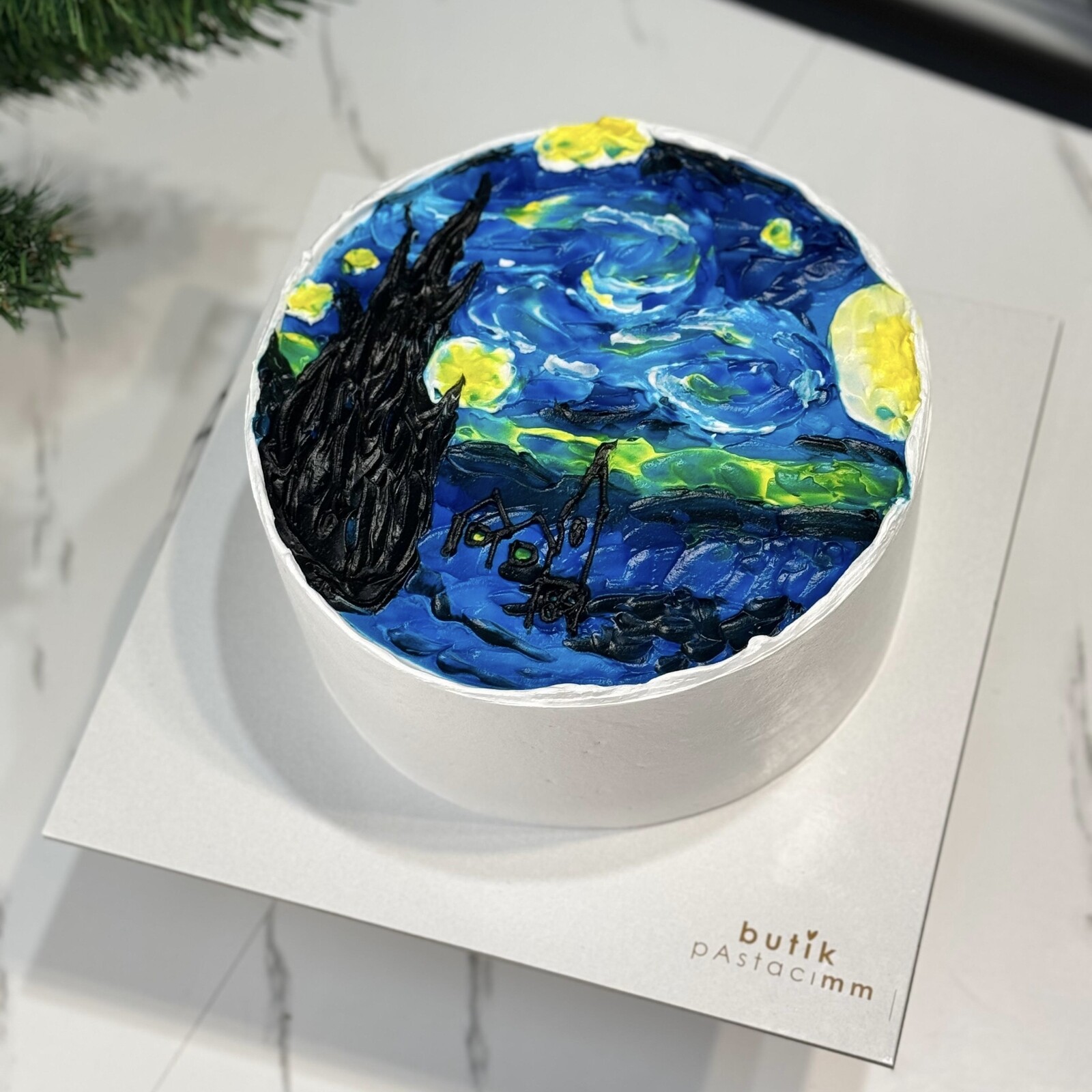 Yıldızlı Gece Çizimli Pasta