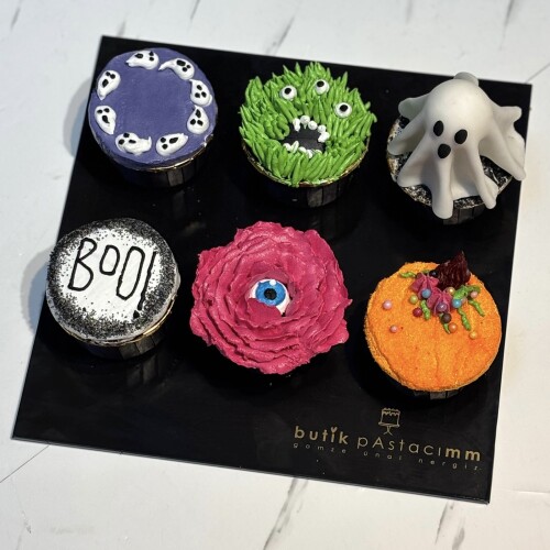 Halloween Cupcake (Cadılar Bayramı Cupcake)