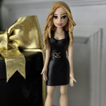 Bebek Figürlü Tasarım Pasta