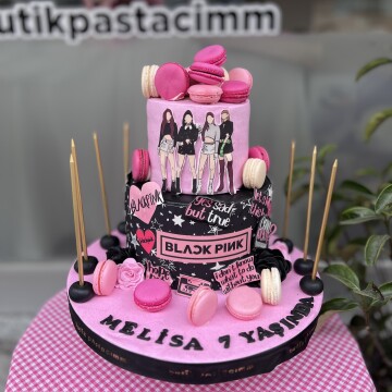 Black Pink Pasta