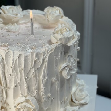 Eriyen Mum Pasta (Candle Cake)