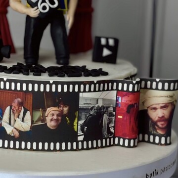 Figürlü Oyuncu Pastası (Film Şeridi Pasta)