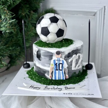 Futbol Toplu Çocuk Pastası