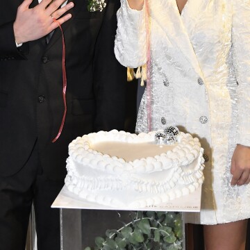 Kalpli Nişan Pastası