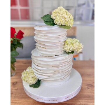 Mis Çiçek Kokulu Tasarım Pasta