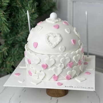 Özel Tasarım Evlilik Teklifi Pastası