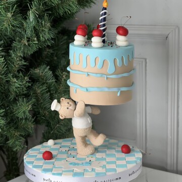 Pasta Taşıyan Şef Ayıcık Pasta