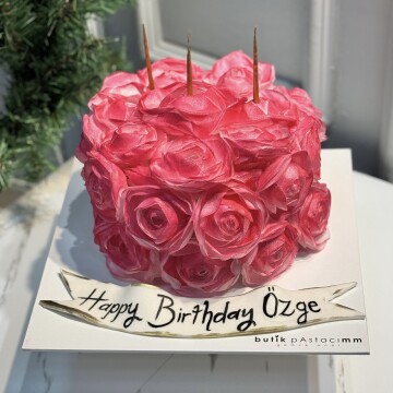 Pembe Gül Detaylı Sevgiliye Hediye Pasta