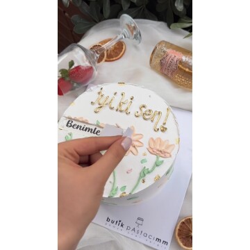 Sürprizli Evlenme Teklifi Pastası