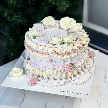 Vintage Dizayn Özel Tasarım Pasta