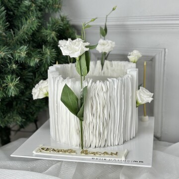 Wafer Paper Özel Tasarım Çiçekli Pasta