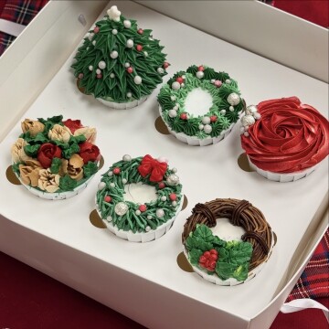 Yılbaşına Özel Cupcake (Kutuda Yılbaşı Hediyesi)