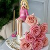 Çiçekli Kişiye Özel Figürlü Pasta